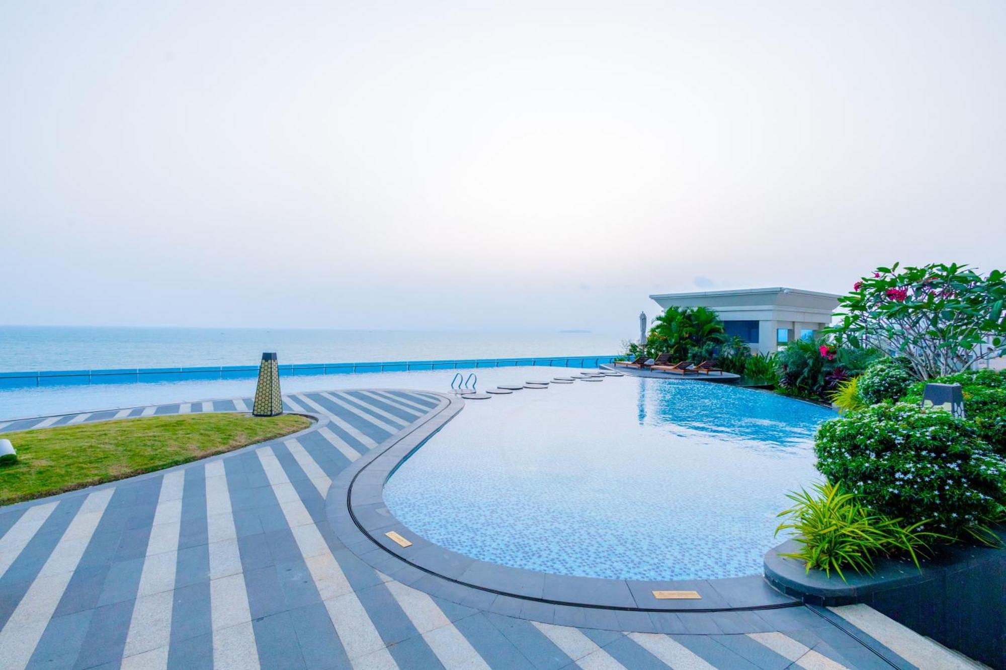 Howard Johnson Plaza By Wyndham Blue Bay Sihanoukville Kültér fotó